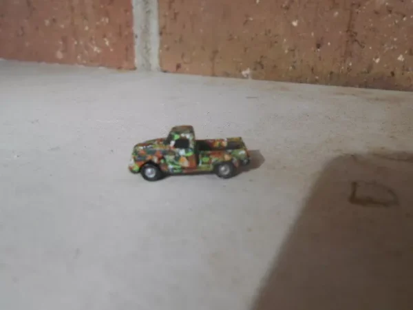 M&B Bizarre #5004 N Scale Camouflage Pickup Truck