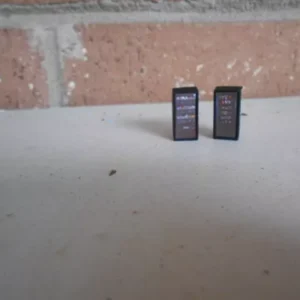 #2000 N Scale Accessories 1940-1980 Candy/Chips Machines  (2 Per Pack)