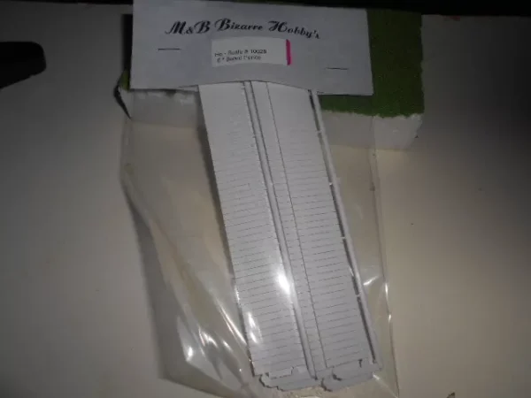 HO Scale Accessories Yard Board Fence #10028 - Image 2