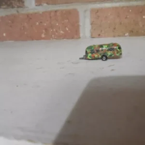 M&B Bizarre #5003 N Scale 2 Wheels Camouflage Camper