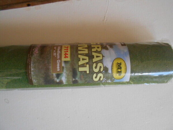 MP Scenery Products item #71144 Medium Green Grass Mats 19" x 25" Sheet Railroad - Image 2