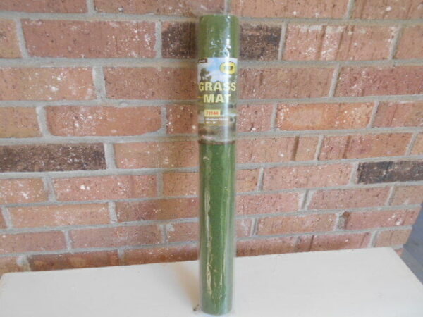 MP Scenery Products item #71144 Medium Green Grass Mats 19" x 25" Sheet Railroad - Image 4