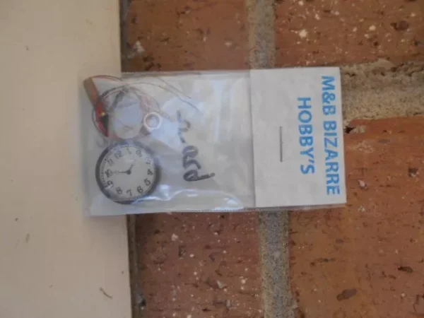 O Scale #7005 Lighted Ceilling Mount Clock 2 Sided Faces With American Number - Image 2