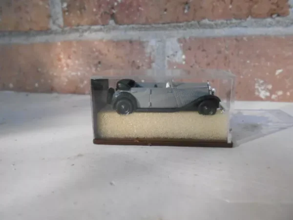 Brekina HO Scale Wanderer Convertible 4 Door Gray & Black  #0001706 - Image 2