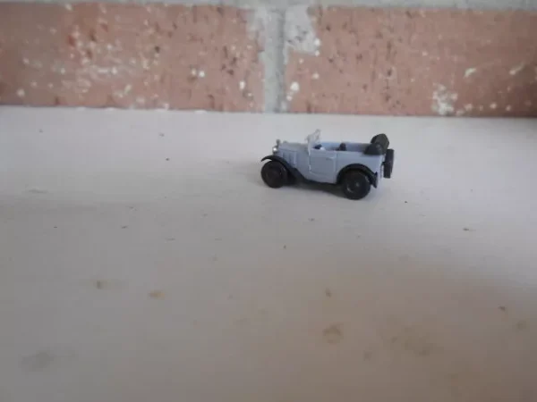 Brekina HO Scale BMW - DIXI Car Rag Top Down #51502 Gray/Black - Image 2