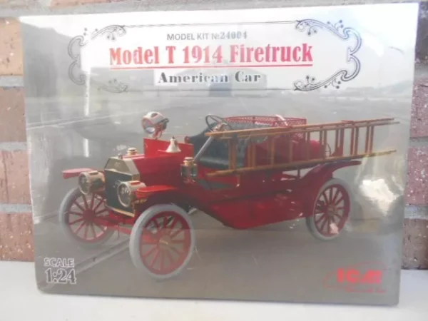 ICM  Model T Fire Truck American Car Modle Kit #24004