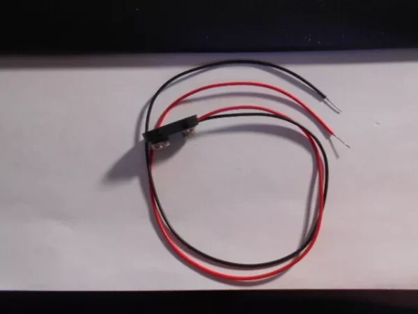 All Scale Accessories 9 Volt Battery Snap - Image 3