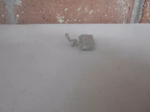 HO Scale Accessories Desk & Swivel Chair 1 Each Per Pack #129 - Image 4