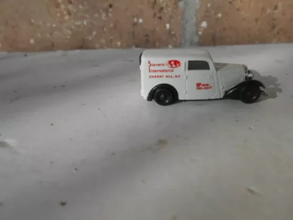 Brekina HO Scale DKW F-7 Delivery Van White Steven's International #0001302 - Image 3