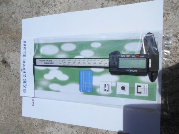 Electronic Carbon Fiber Composites Digital Caliper #10000 - Image 5