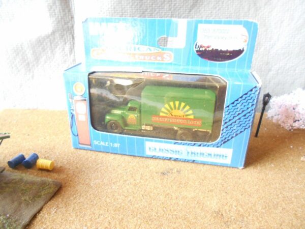 HO Scale Imex Sunset Motor Lines  #870022 - Image 2