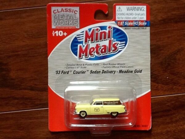 Classic Metal Works # 30307. '53 Ford Courier Sedan Delivery,Meadow Gold - Image 2