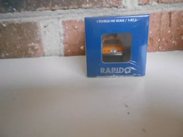 Rapido Early 80' Chevrolet Impala  Cab/Taxi Car  Unletter  #800007 - Image 4