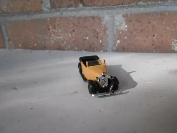 Brekina HO Scale Wanderer Convertible 4 Door Beige & Black  #0001710 - Image 4