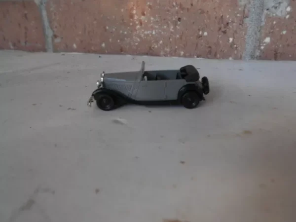 Brekina HO Scale Wanderer Convertible 4 Door Gray & Black  #0001706 - Image 5