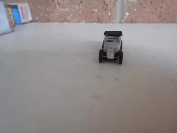 Brekina HO Scale BMW - DIXI Car Rag Top Down #51502 Gray/Black - Image 5