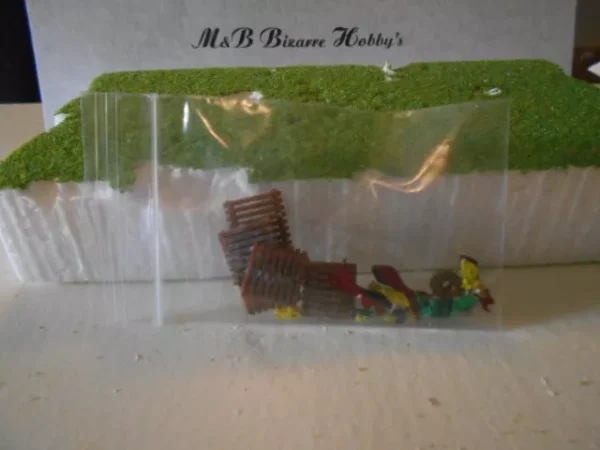 HO Scale Accessories Pallet's With Junk to go on pallet #10013 - Image 5