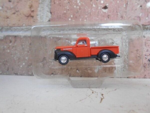 CLASSIC METAL WORKS HO Scale 41/46 Chevrolet Pickup Truck Orange & Black #?