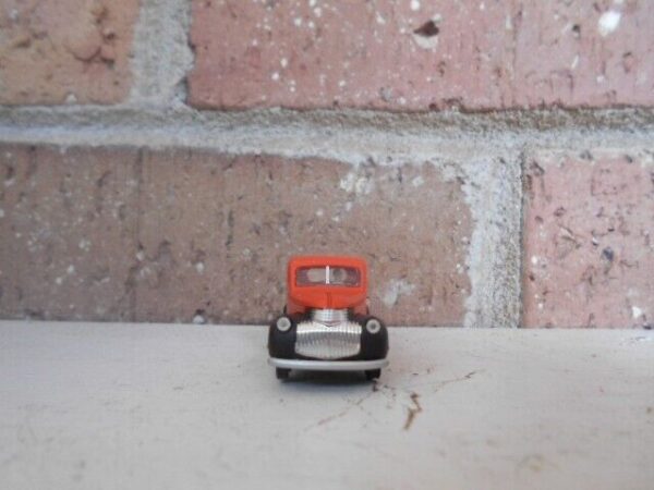CLASSIC METAL WORKS HO Scale 41/46 Chevrolet Pickup Truck Orange & Black #? - Image 2