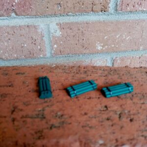 #2019 N Scale Accessories Detailed Green Banded Pipe Loads (3 Per Pack)