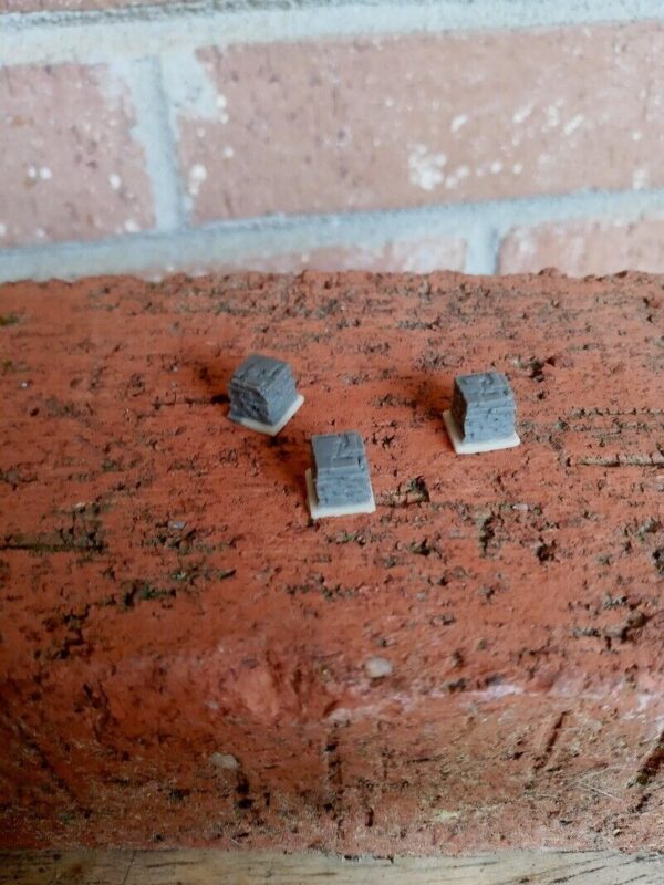 #2016 M&B N Scale Accessories Detailed Stacks Of Bricks Loads (3 Per Pack) - Image 2