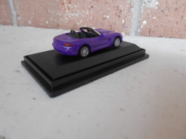 Mailbu Interational Dodge Viper RT/10 #00104 Purple - Image 4