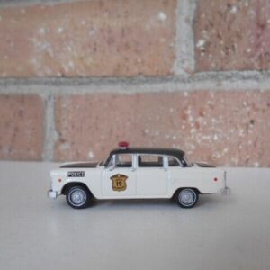 Brekina #58941 HO Scale Checker Cab  {Kalamazoo} Ploice
