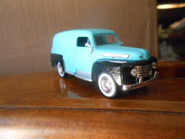 Menard O Scale  #279-9132--- 1948 Ford Panel Truck (Lt.  Blue & Black) - Image 6