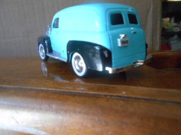 Menard O Scale  #279-9132--- 1948 Ford Panel Truck (Lt.  Blue & Black) - Image 8