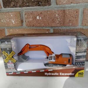 C M W  Hydraulic Tracked Excavator Construction Orange 1:87 HO TC-100/12A