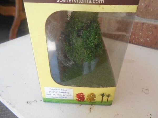 MP Scenery Products Item #70520 HO Scale Premiun Sycamore Trees 3'' to 4'' - Image 3