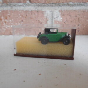 Brekina HO Scale BMW - DIXI Car Rag Top #1501 Green/Black
