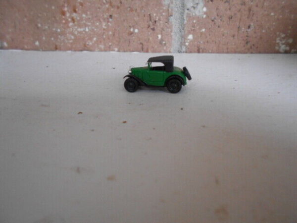 Brekina HO Scale BMW - DIXI Car Rag Top #1501 Green/Black - Image 4