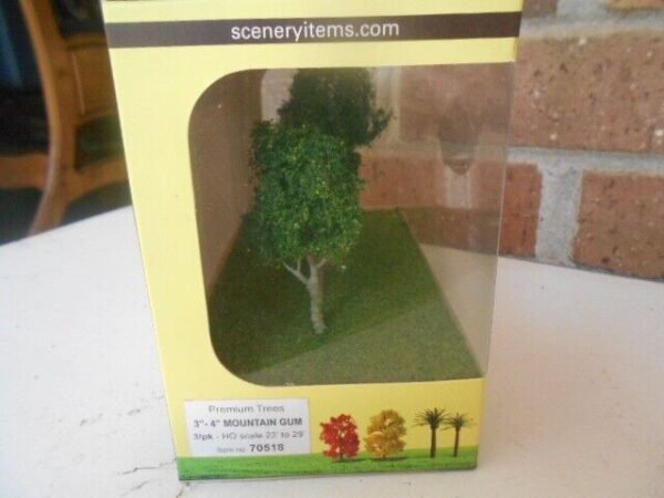 MP Scenery Products Item #70518 HO Scale Premiun Mountain Gum Trees 3'' to 4'' - Image 3