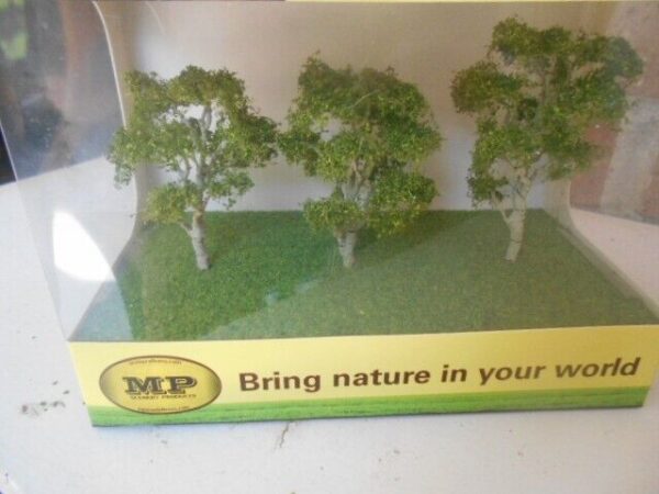 MP Scenery Products Item #70506 HO Scale Premiun  Gum Trees 3'' to 4'' - Image 2