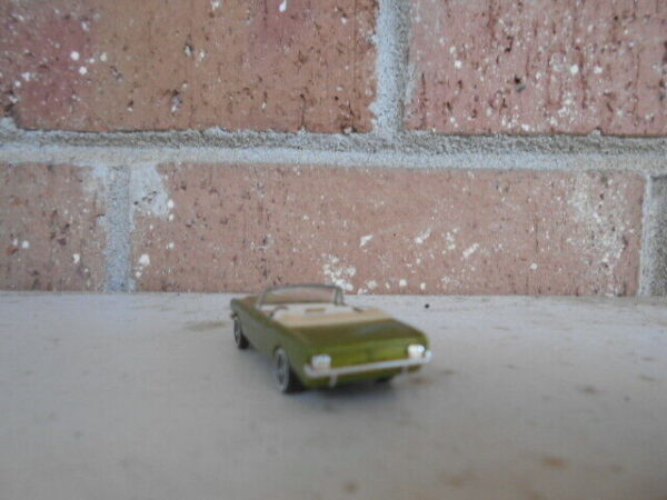 Busch #47512 HO Scale Ford Mustang - Image 5