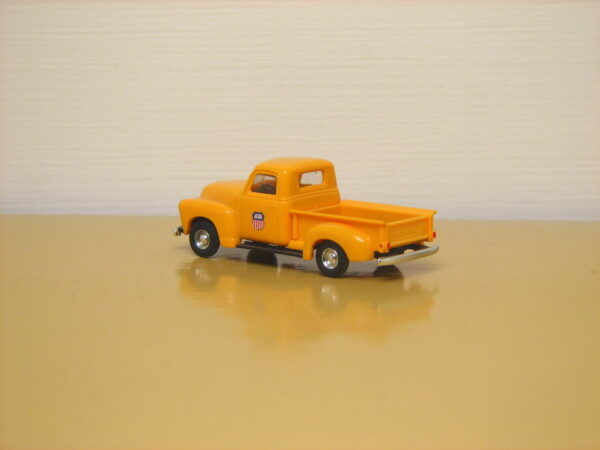 Busch #49029 HO Scale Ford Crown Victoria (Dispatch Taxi) - Image 2