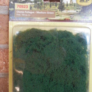 MP Scenery Products item #70923 HO Scale Clump Foliages Medium Green Fine