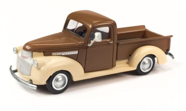 Classic Metal Works #30655 HO 1941-46 CHEVY PICKUP (AIREDALE BROWN) - Image 2