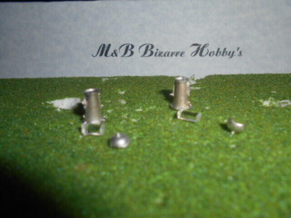 HO Scale Accessories 1920/1930 Gas Pump #107 - Image 3