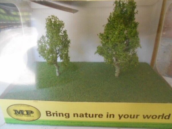 MP Scenery Products Item #70526 HO Scale Premiun Birch Tree 3'' to 4'' - Image 2