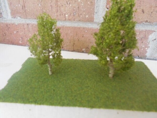 MP Scenery Products Item #70526 HO Scale Premiun Birch Tree 3'' to 4'' - Image 4