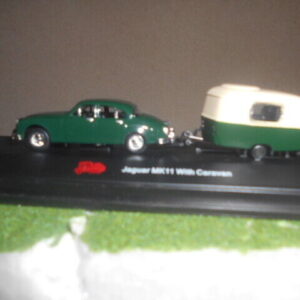 Mailbu Interational Jaguar MK11 With Caravan #60097-JG