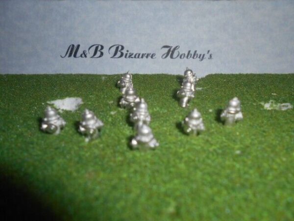 HO Scale Accessories Detailed Fire Hydrants 8 Per Pack #488 - Image 3