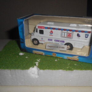 Tin-Toys Ice Cream Truck  #18904-A
