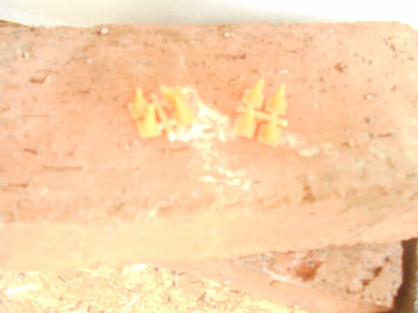 M & B Bizarres HO Scale Safety Cones #1003 - Image 3