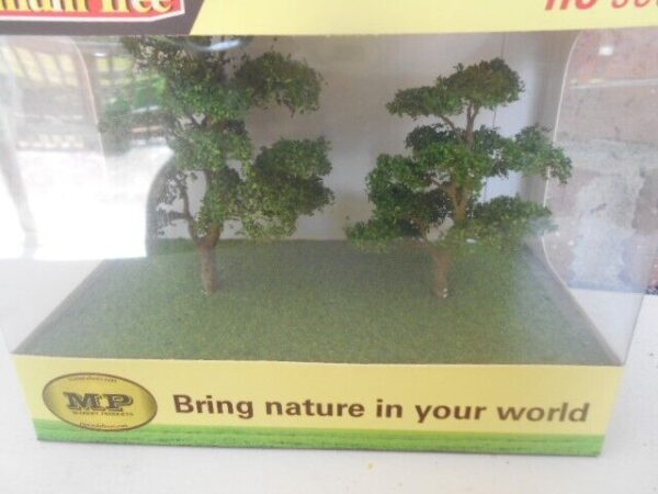 MP Scenery Products Item #70516 HO Scale Premiun Elm Trees 3'' to 4'' - Image 2