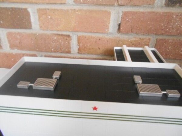 Menards O Scale Johnson's Texaco Station With 4.5v Power Suppy - Image 3