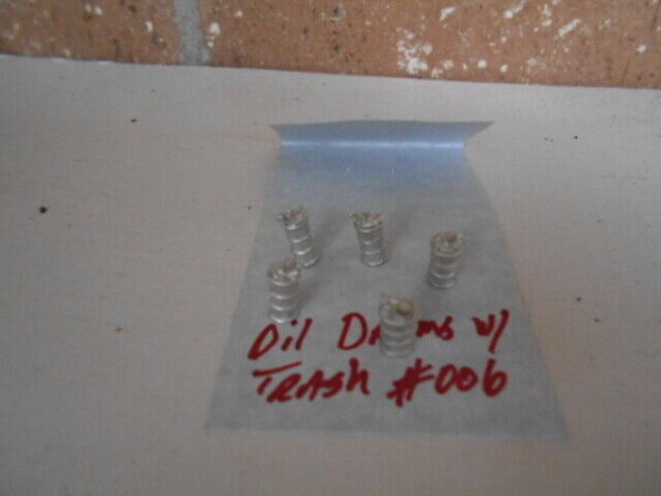 HO Scale Accessories Oil Drumbs With Trash In Them 5 Per Pack #006 - Image 4
