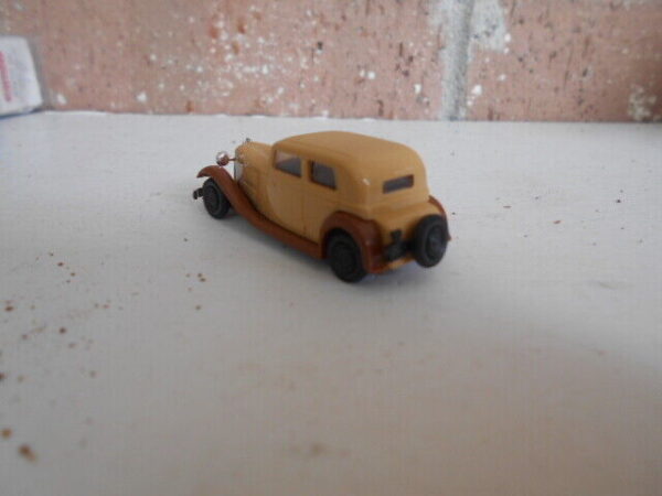 Brekina HO Scale Wanderer 4 Door Beige & Brown  #1711 - Image 5